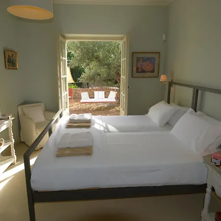 Liodentra Apartment Kardamyli Exterior photo
